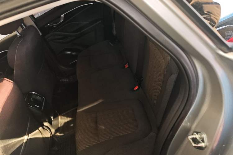 Used Bestune B70 2022 Third Generation 1.5T Automatic Enjoyment Version Interior 4