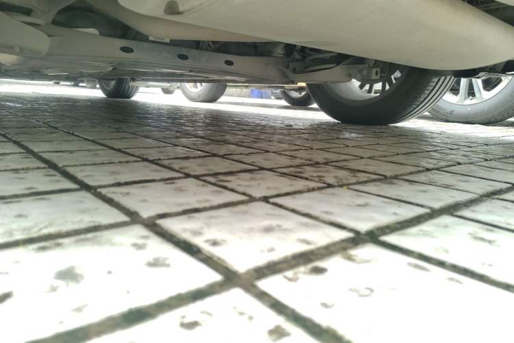 Used Bestune B70 2022 Third Generation 1.5T Automatic Enjoyment Version Chassis Rear Left