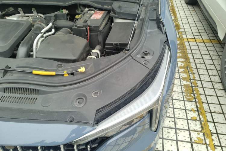 Used Bestune B70 2022 Third Generation 1.5T Automatic Enjoyment Version Engine Bay Left
