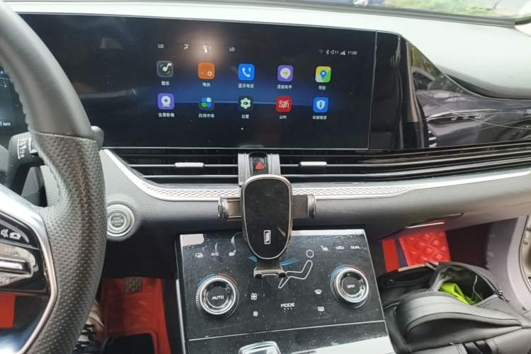 Used Bestune B70 2022 Third Generation 1.5T Automatic Premium Edition Audio And AC Panel