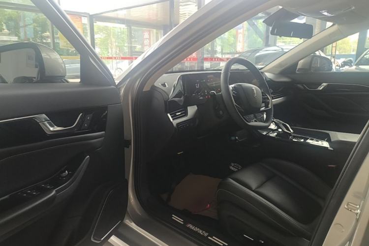 Used Bestune B70 2022 Third Generation 1.5T Automatic Enjoyment Version Driver Seat