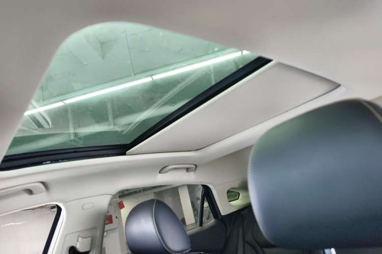 Used Bestune B70 2022 Third Generation 1.5T Automatic Premium Edition Headliner