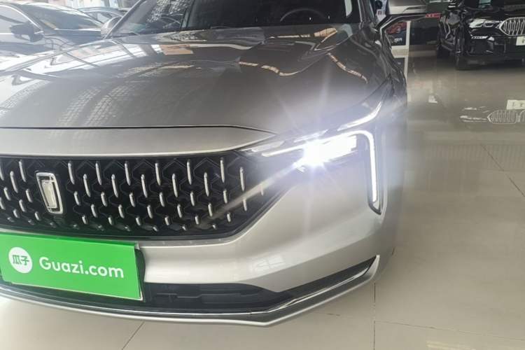 Used Bestune B70 2022 Third Generation 1.5T Automatic Enjoyment Version Left Front Headlight