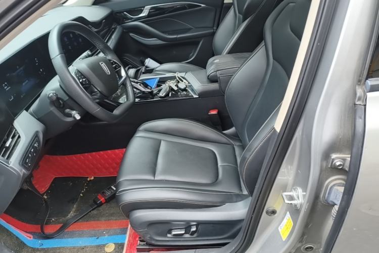 Used Bestune B70 2022 Third Generation 1.5T Automatic Premium Edition Left Front Seat