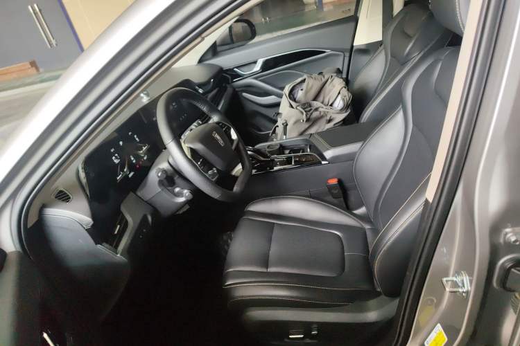 Used Bestune B70 2022 Third Generation 1.5T Automatic Enjoyment Version Left Front Seat