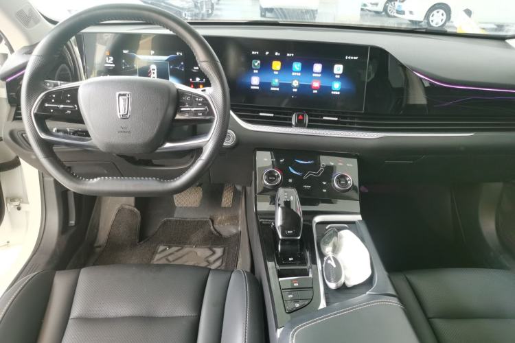 Used Bestune B70 2022 Third Generation 1.5T Automatic Premium Edition Center Console