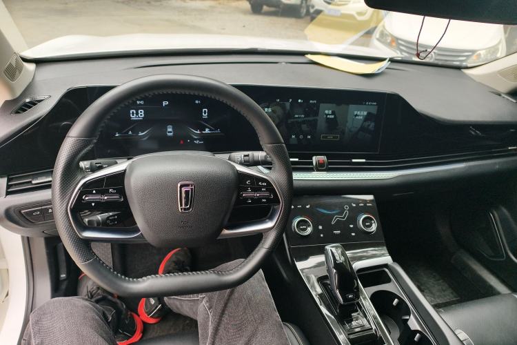 Used Bestune B70 2022 Third Generation 1.5T Automatic Enjoyment Version Center Console