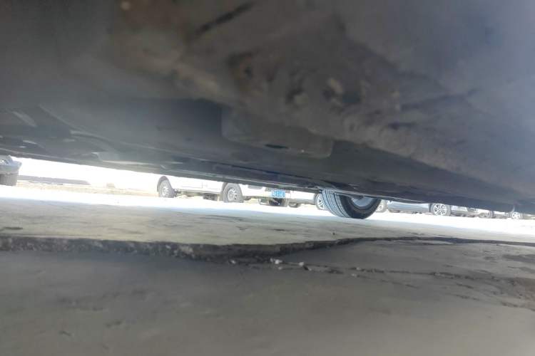 Used Bestune B70 2022 Third Generation 1.5T Automatic Premium Edition Chassis Front Left