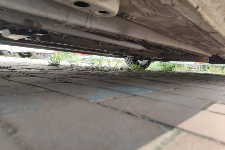 Used Bestune B70 2022 Third Generation 1.5T Automatic Premium Edition Chassis Front Left