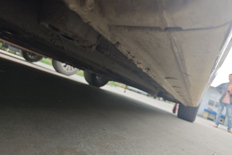 Used Bestune B70 2022 Third Generation 1.5T Automatic Enjoyment Version Chassis Front Left