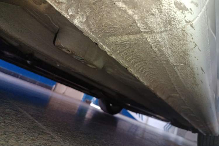 Used Bestune B70 2022 Third Generation 1.5T Automatic Premium Edition Chassis Front Left