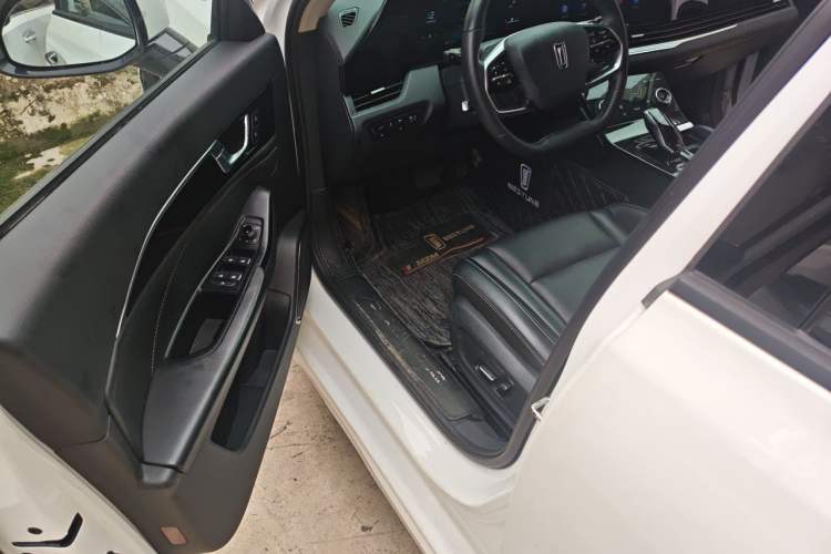 Used Bestune B70 2022 Third Generation 1.5T Automatic Premium Edition Driver Seat