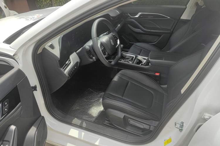 Used Bestune B70 2022 Third Generation 1.5T Automatic Enjoyment Version Driver Seat