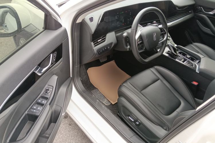 Used Bestune B70 2022 Third Generation 1.5T Automatic Enjoyment Version Driver Seat