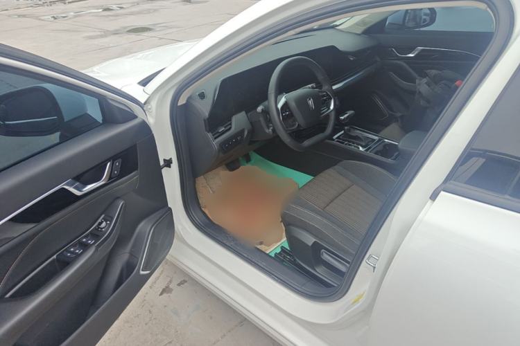 Used Bestune B70 2022 Third Generation 1.5T Automatic Enjoyment Version Driver Seat