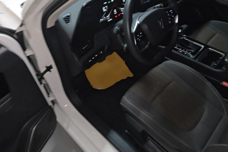Used Bestune B70 2022 Third Generation 1.5T Automatic Enjoyment Version Driver Seat