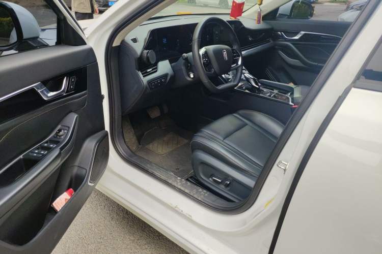 Used Bestune B70 2022 Third Generation 1.5T Automatic Premium Edition Driver Seat