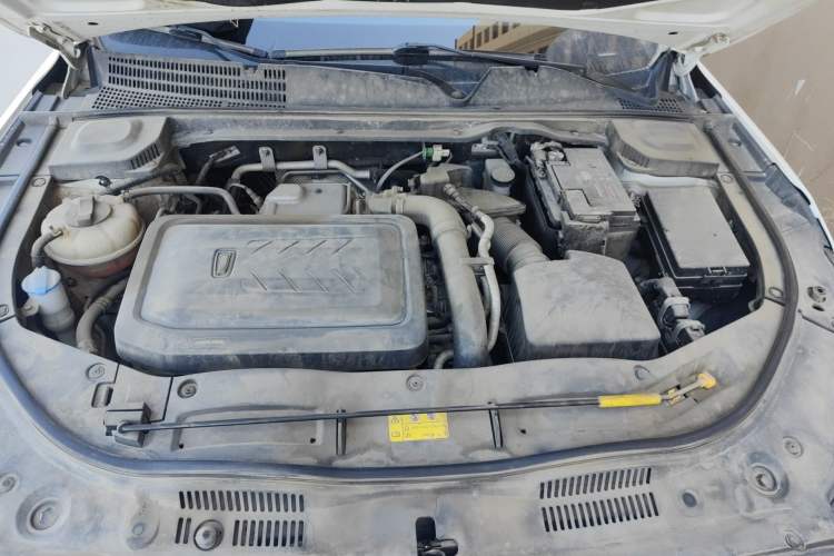 Used Bestune B70 2022 Third Generation 1.5T Automatic Premium Edition Engine Bay