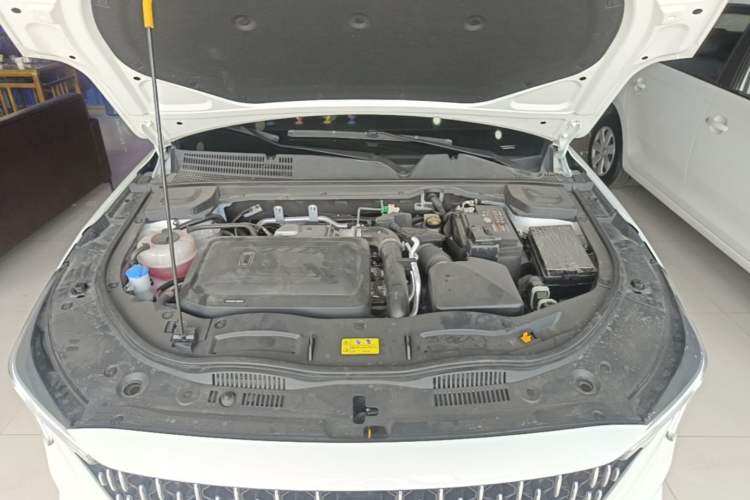 Used Bestune B70 2022 Third Generation 1.5T Automatic Enjoyment Version Engine Bay