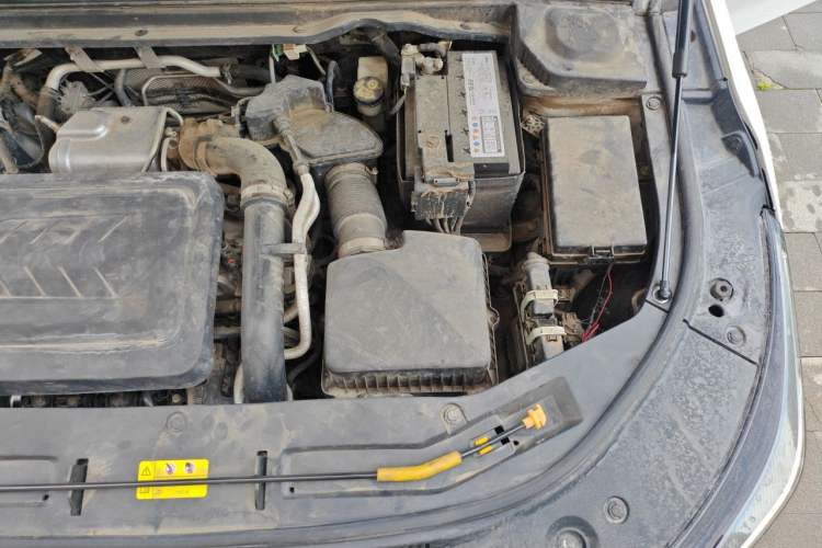 Used Bestune B70 2022 Third Generation 1.5T Automatic Enjoyment Version Engine Bay Left
