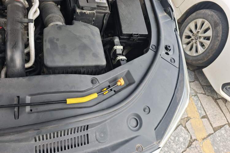Used Bestune B70 2022 Third Generation 1.5T Automatic Premium Edition Engine Bay Left