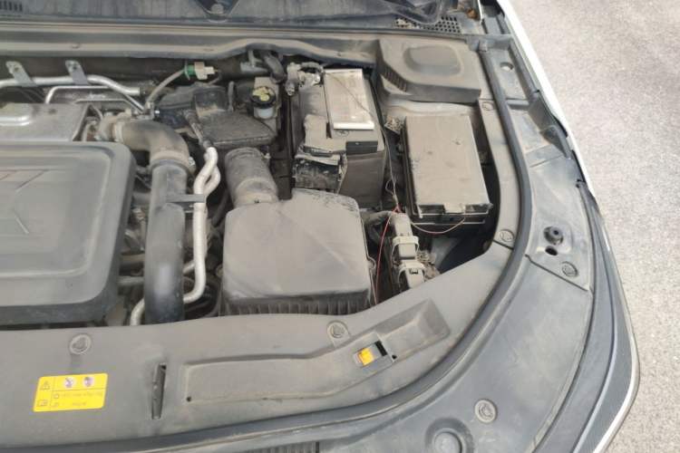 Used Bestune B70 2022 Third Generation 1.5T Automatic Premium Edition Engine Bay Left