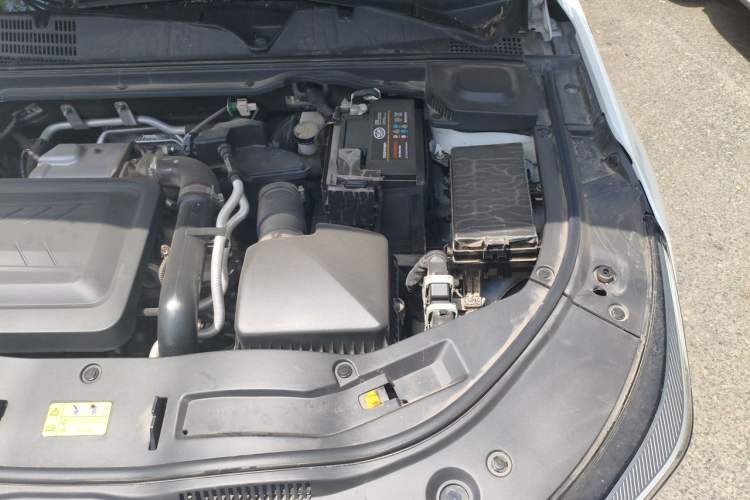 Used Bestune B70 2022 Third Generation 1.5T Automatic Enjoyment Version Engine Bay Left