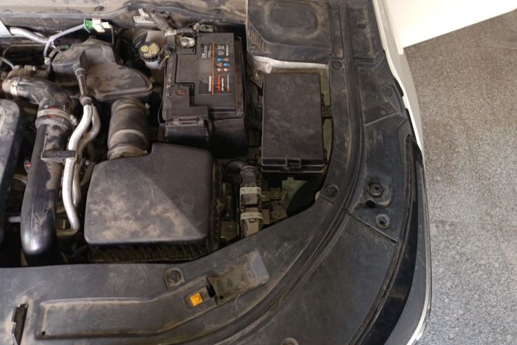 Used Bestune B70 2022 Third Generation 1.5T Automatic Premium Edition Engine Bay Left