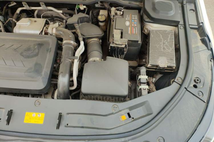 Used Bestune B70 2022 Third Generation 1.5T Automatic Premium Edition Engine Bay Left