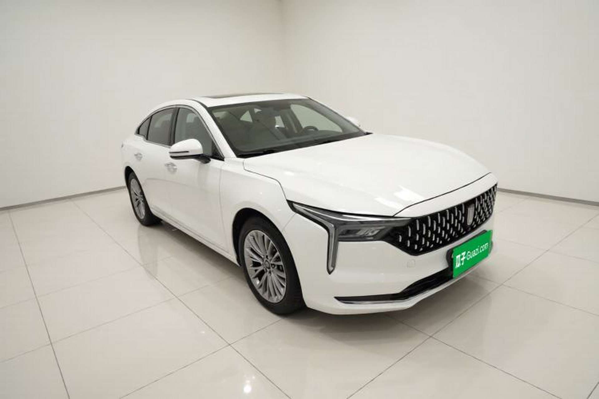 Used Bestune B70 2022 Third Generation 1.5T Automatic Enjoyment Version Exterior 1
