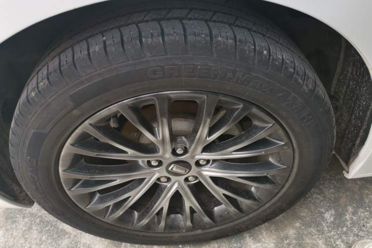 Used Bestune B70 2022 Third Generation 1.5T Automatic Enjoyment Version Exterior 3