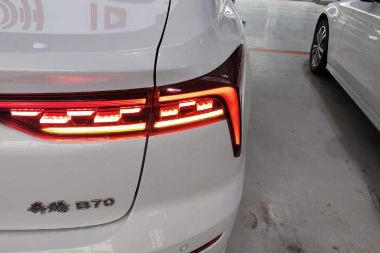 Used Bestune B70 2022 Third Generation 1.5T Automatic Enjoyment Version Exterior 3