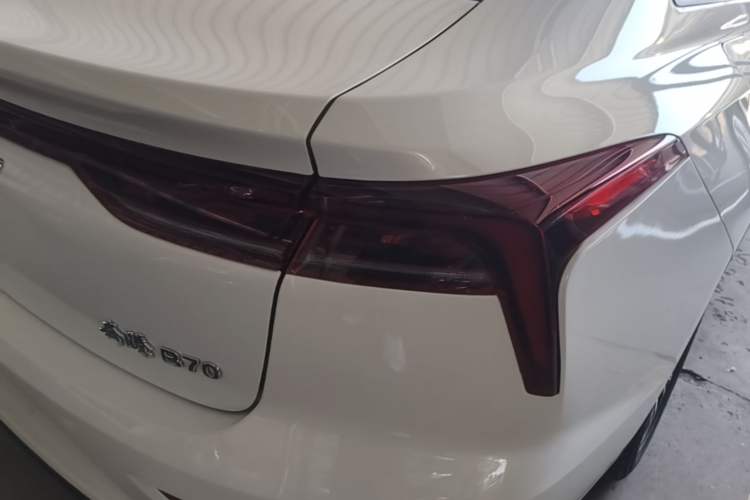 Used Bestune B70 2022 Third Generation 1.5T Automatic Premium Edition Exterior 3