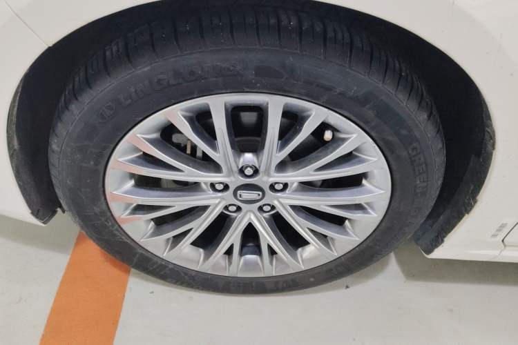 Used Bestune B70 2022 Third Generation 1.5T Automatic Enjoyment Version Exterior 4