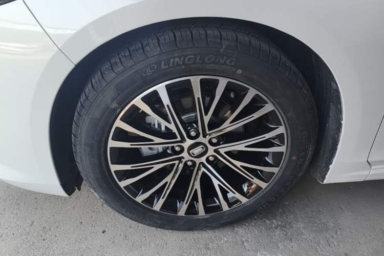 Used Bestune B70 2022 Third Generation 1.5T Automatic Premium Edition Exterior 4