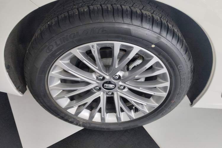 Used Bestune B70 2022 Third Generation 1.5T Automatic Enjoyment Version Exterior 5