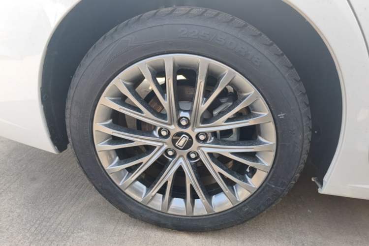 Used Bestune B70 2022 Third Generation 1.5T Automatic Enjoyment Version Exterior 5
