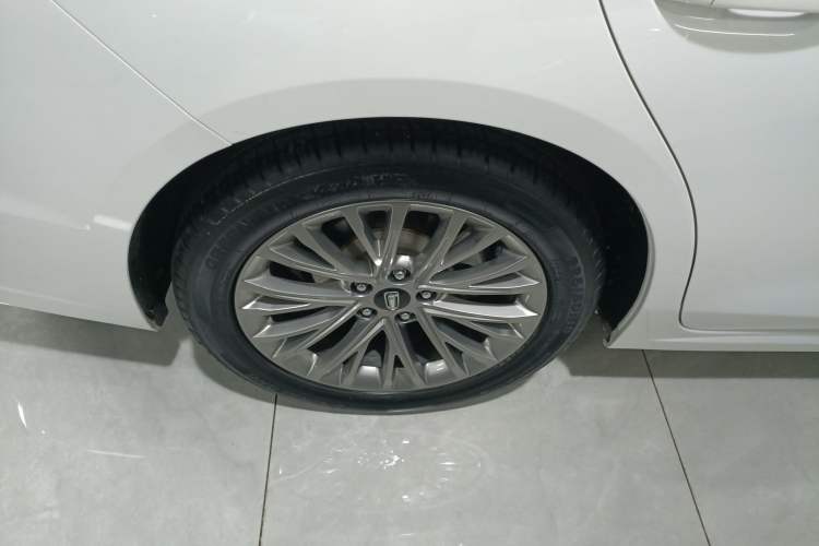 Used Bestune B70 2022 Third Generation 1.5T Automatic Enjoyment Version Exterior 5