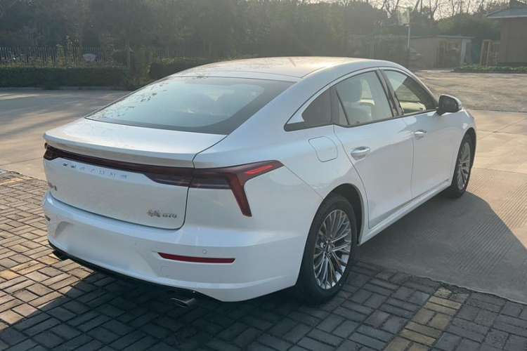 Used Bestune B70 2022 Third Generation 1.5T Automatic Enjoyment Version Exterior 5