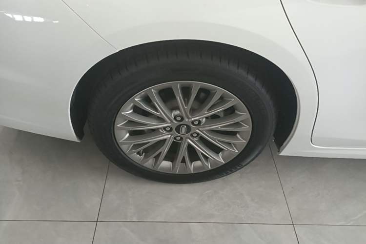 Used Bestune B70 2022 Third Generation 1.5T Automatic Enjoyment Version Exterior 5