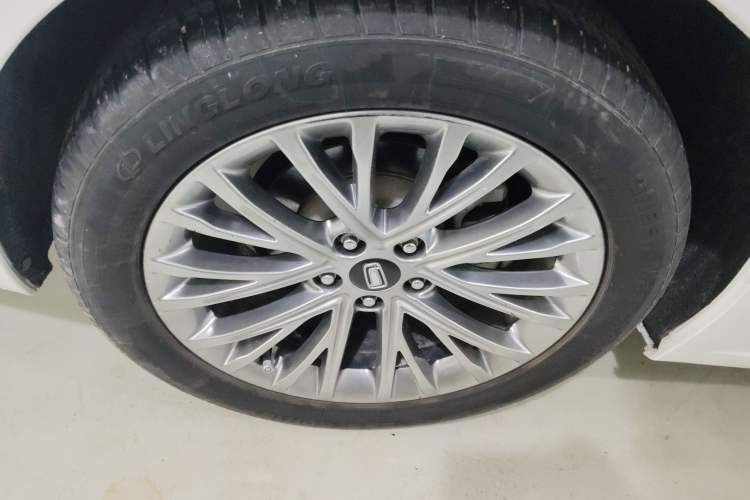 Used Bestune B70 2022 Third Generation 1.5T Automatic Enjoyment Version Exterior 5