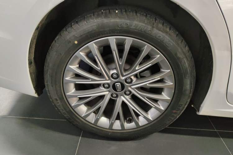 Used Bestune B70 2022 Third Generation 1.5T Automatic Enjoyment Version Exterior 5