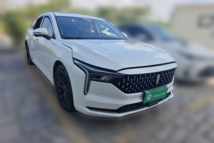 Used Bestune B70 2022 Third Generation 1.5T Automatic Premium Edition Front Right 45 Deg