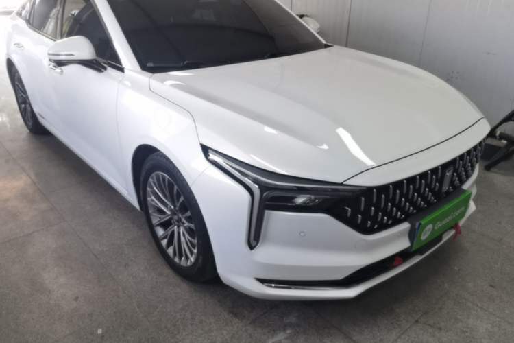 Used Bestune B70 2022 Third Generation 1.5T Automatic Premium Edition Front Right 45 Deg