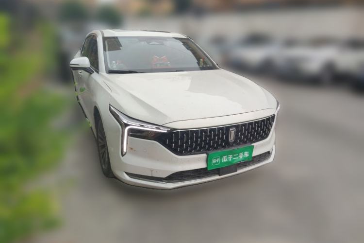 Used Bestune B70 2022 Third Generation 1.5T Automatic Premium Edition Front Right 45 Deg
