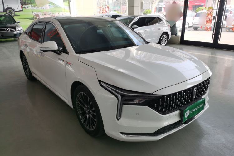 Used Bestune B70 2022 Third Generation 1.5T Automatic Premium Edition Front Right 45 Deg