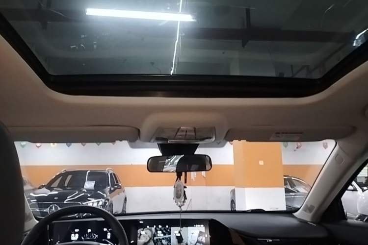 Used Bestune B70 2022 Third Generation 1.5T Automatic Enjoyment Version Headliner