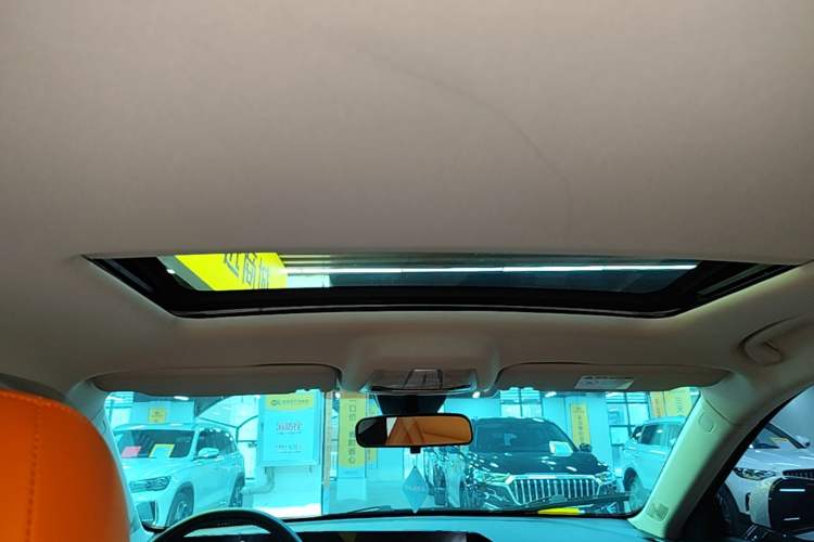 Used Bestune B70 2022 Third Generation 1.5T Automatic Enjoyment Version Headliner