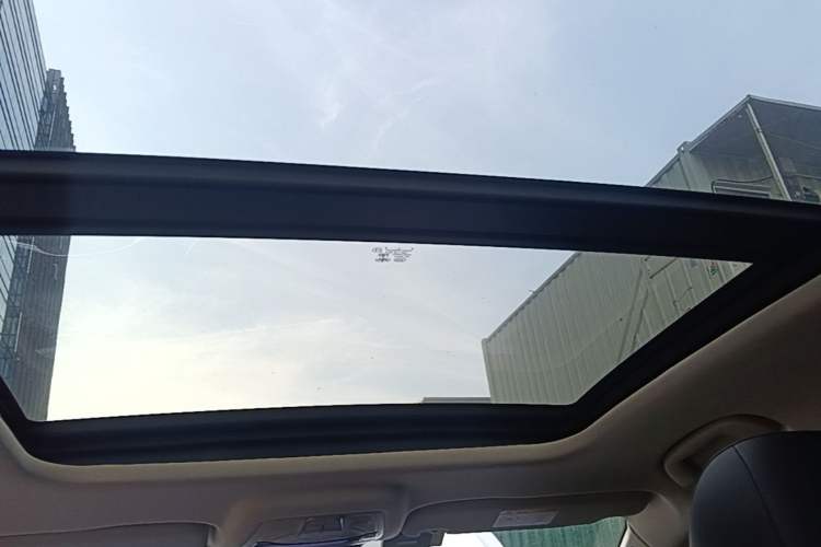 Used Bestune B70 2022 Third Generation 1.5T Automatic Premium Edition Headliner