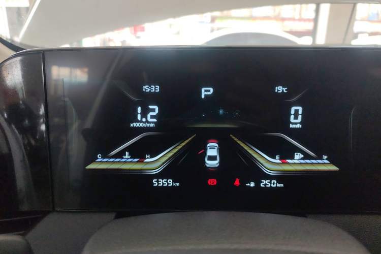 Used Bestune B70 2022 Third Generation 1.5T Automatic Enjoyment Version Instrument Cluster